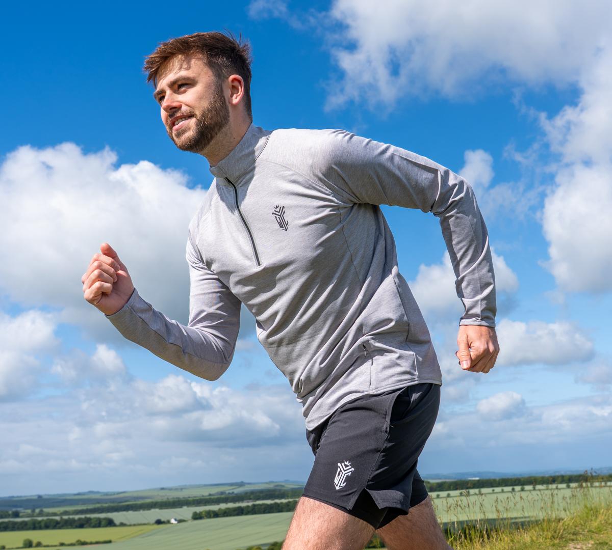 Ares Performance 1/2 Zip - Lightweight mid-layer for training (view 3)