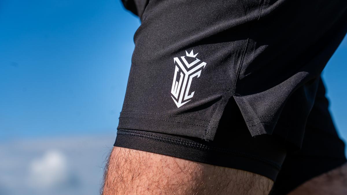 Ares Performance Double Layer Sports Shorts - Lightweight and Comfortable (view 3)